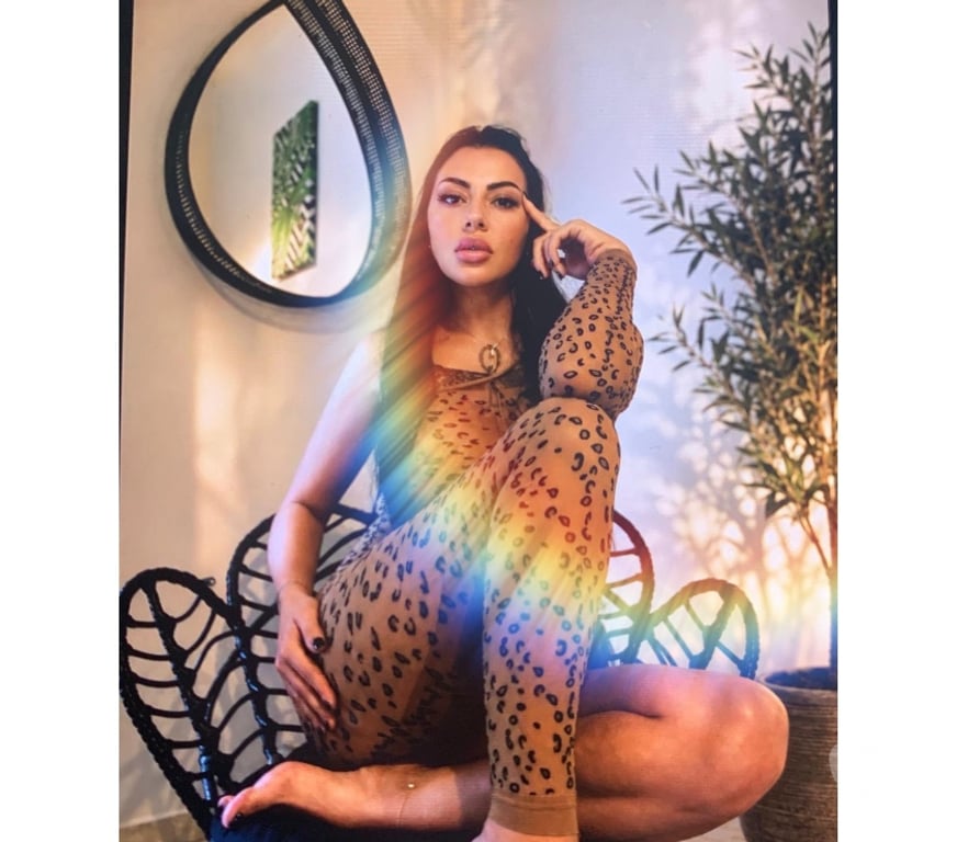 Escorts West Sussex Crawley - Photos for Paris💙no rush,GFE,real 1000%,domination,strap on
