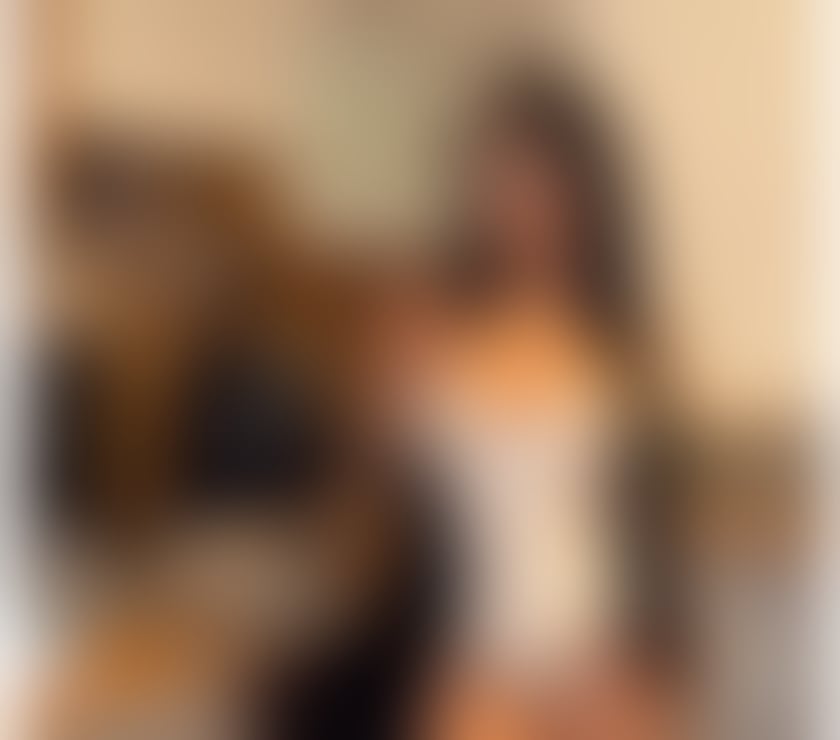 Escorts Surrey Spelthorne - Photos for SARA 🌹SEXY BRUNETTE🔥Let’s Fun Party