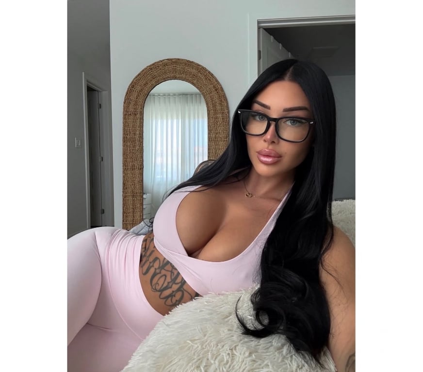 Escorts Hertfordshire Watford - Photos for 💯 REAL PIC 🔥 ATTRACTIVE GIRL FOR COMPANY 💋