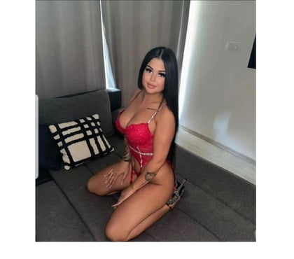  Escorts Canary Wharf East London - Photos for NEW PARTY GIRL REAL PHOTO !!
