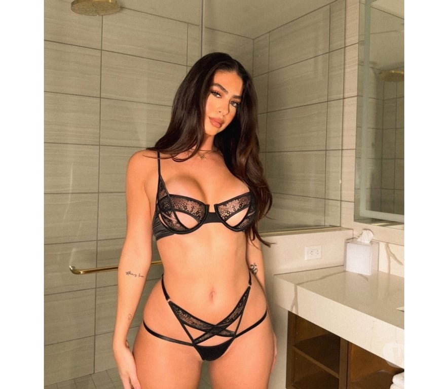 Escorts West Midlands Wolverhampton - Photos for Jennifer Brazilian 🇧🇷 very hot 🔥 pic 💯 real
