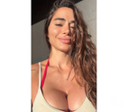 Barking - Barking and Dagenham — Loren 💯Discreet girl & Place ☎️ Parking🚘🟢