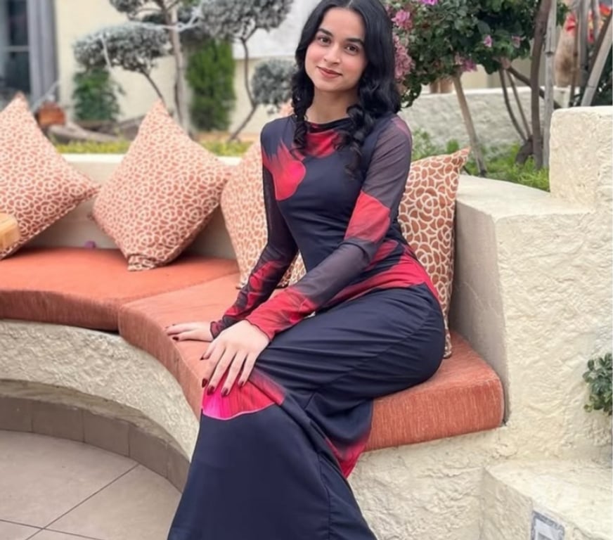 Escorts Devon Plymouth - Photos for 😍 INDIAN PARTY GIRL 🥳 WITH ROYAL GRACE 🫠