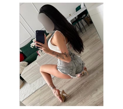  Escorts Weymouth Dorset - Photos for Beautiful Brunette, Classy, Natural & Genuine