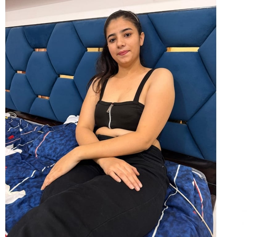 Escorts Edinburgh Edinburgh Airport - Edinburgh - Photos for Diya sharma available in your town now
