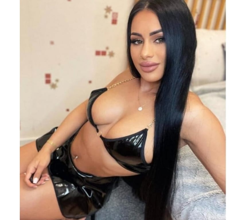 Escorts Leicestershire Leicester - Photos for Hi im Alejandra new in town