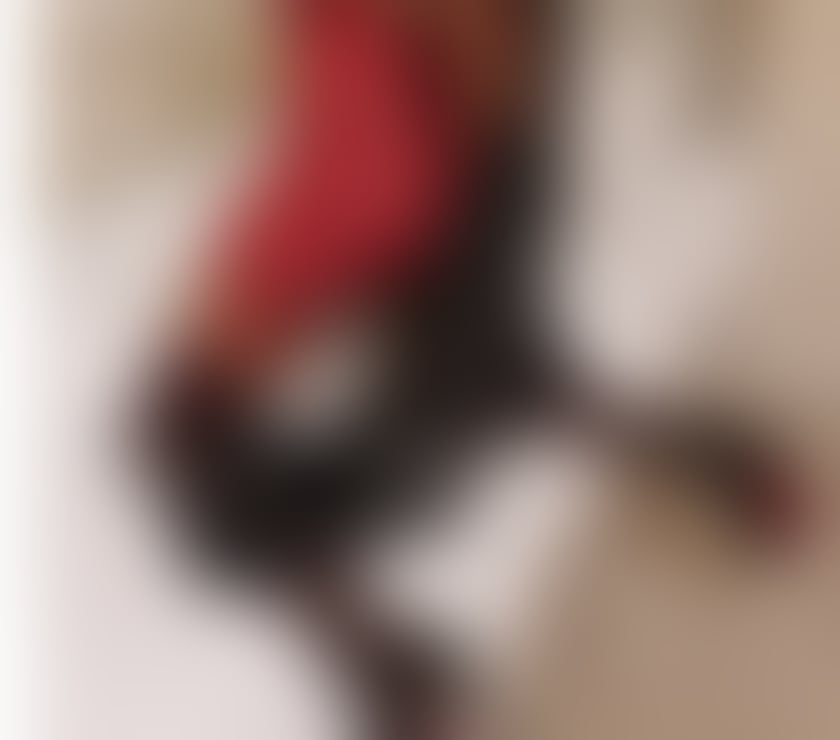 Escorts Aberdeen Aberdeen City Centre - Aberdeen - Photos for Allure k Busty Elegant Mature Lady