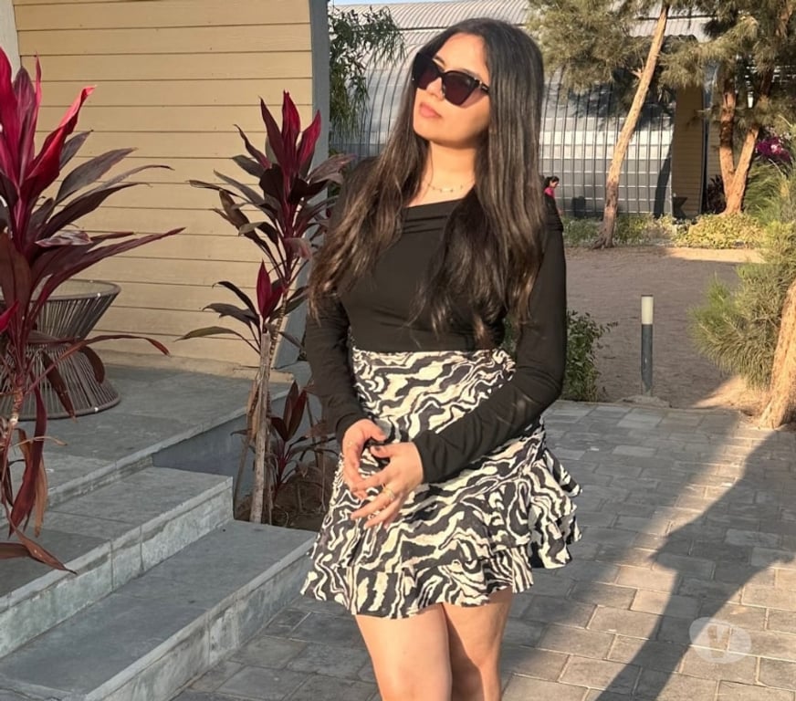 Escorts Warrington Warrington Town Centre - Warrington - Photos for Friendly Indian Lady – Private, Discreet & Welcoming ✨