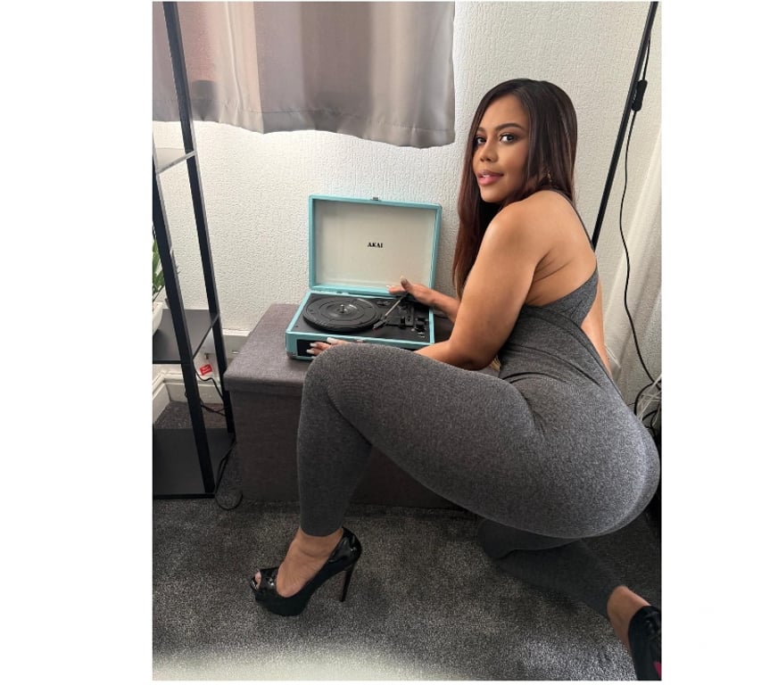 Escorts South Yorkshire Sheffield - Photos for Latina Best Service ✅️Big @SS