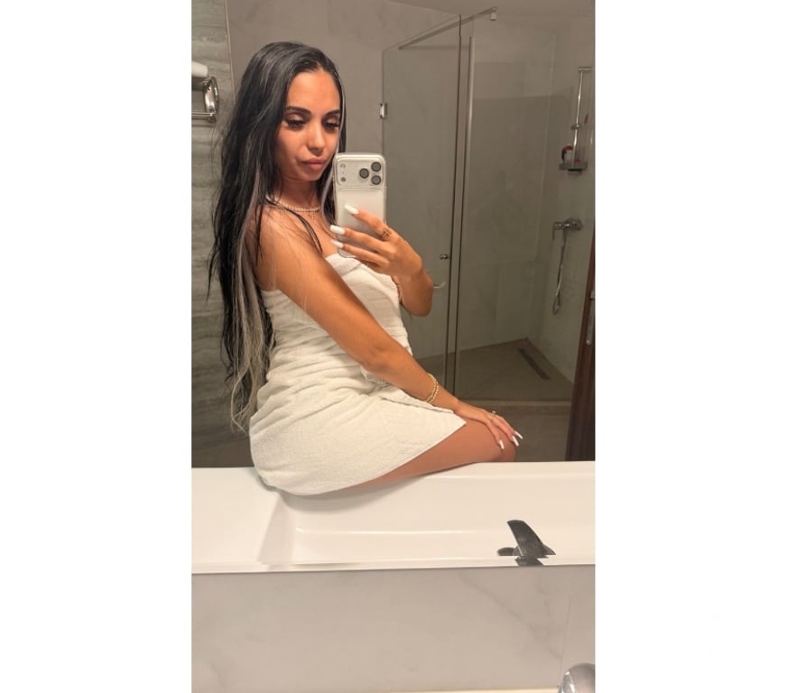 Escorts East London Redbridge - East London - Photos for ❗️Lora Back in Town❗️Owo Full Gfe❤️ Party🥂