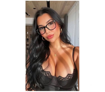 Escorts and Massages King's Lynn King's Lynn and West Norfolk - Photos for Hot Brunette❤️ beest party girls