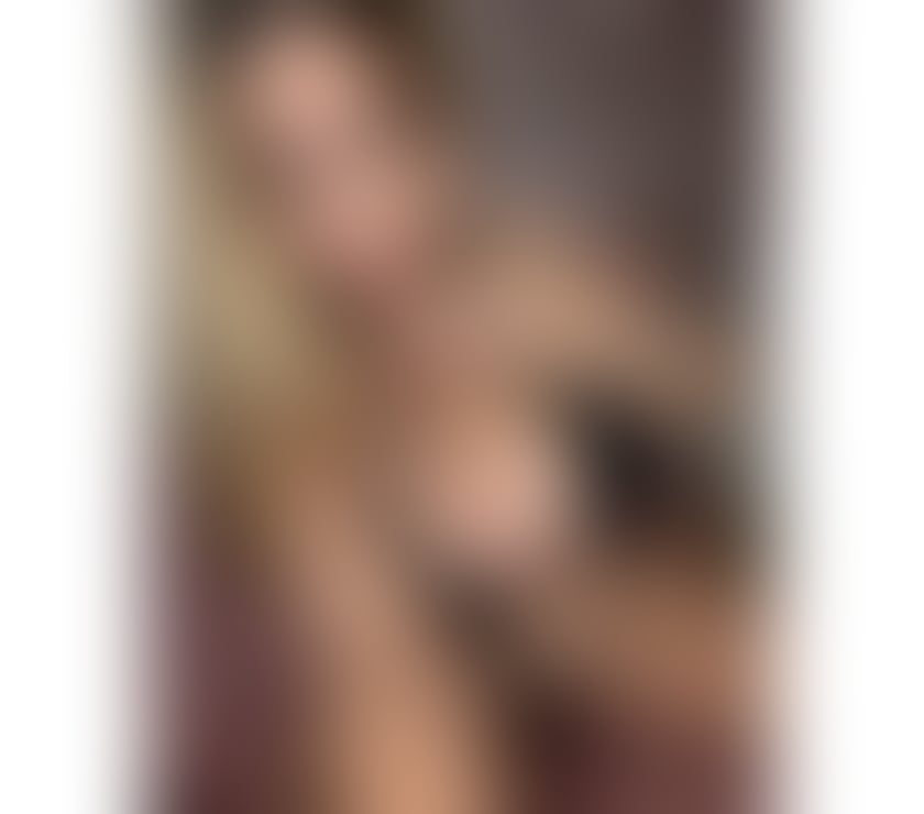 Edinburgh Old Town - Edinburgh — REAL PETITE SLUT 🔥 HUGE NATURAL TITS 💋