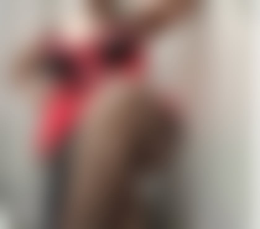 Escorts Buckinghamshire Milton Keynes - Photos for Caramel on 3 days tour