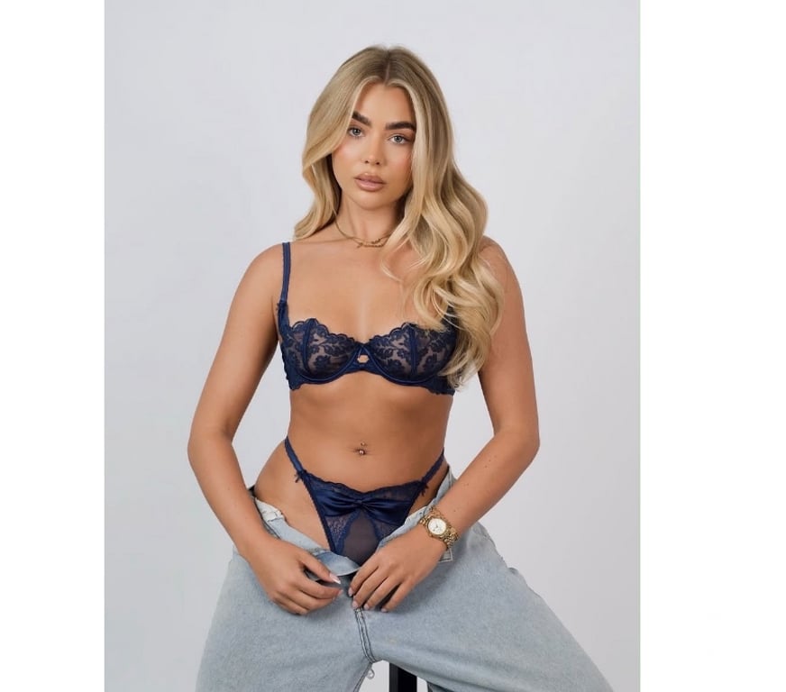 Escorts East Sussex Brighton - Photos for Party girl🍾🎉Best company👄1H 90 pounds 2 TIMES