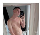 London Bridge Station - Central London — ONLINE🟢 Young hung male