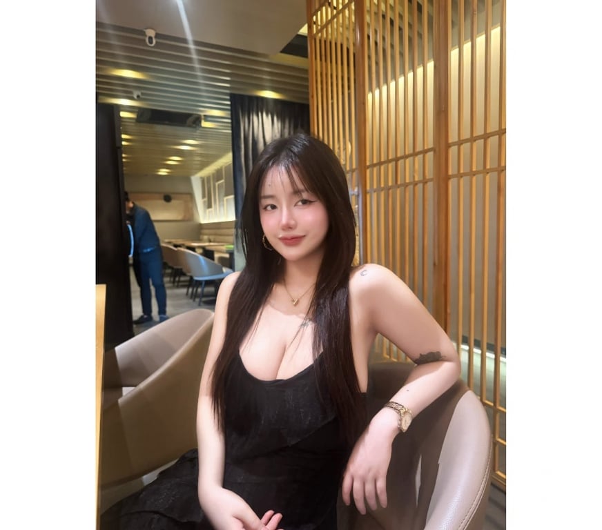 Escorts York York City Centre - York - Photos for New Amazing Asian Girl Ready for You💋 in York