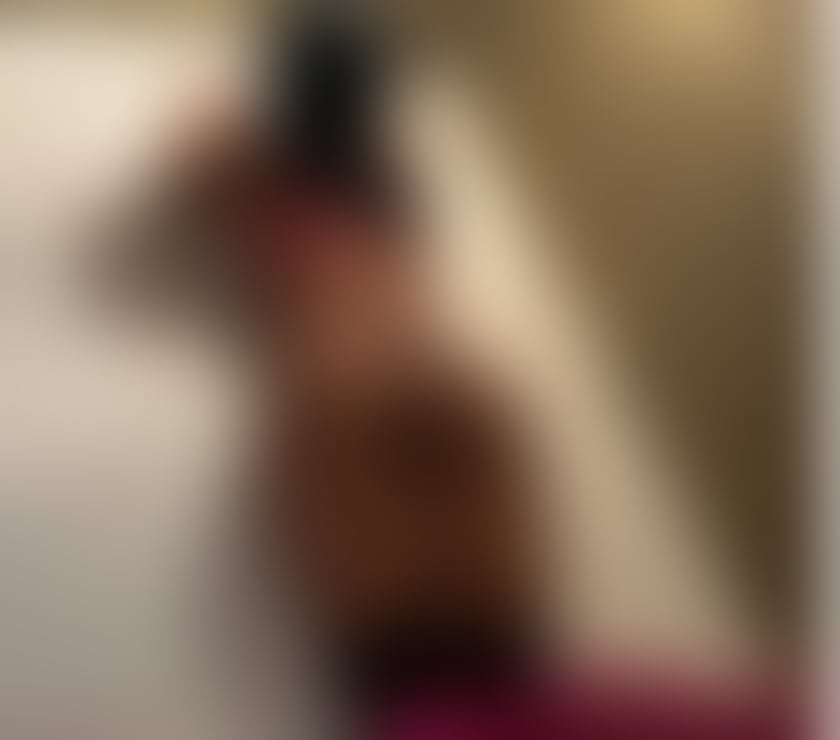 Escorts West Yorkshire Leeds - Photos for Rayssa slim brunnete girl best service new in town O.w.O