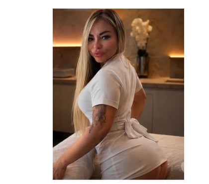 Escorts Ponders End North London - Photos for KA🍑BLOND🍑sensual relaxing😈Full🔥servicio