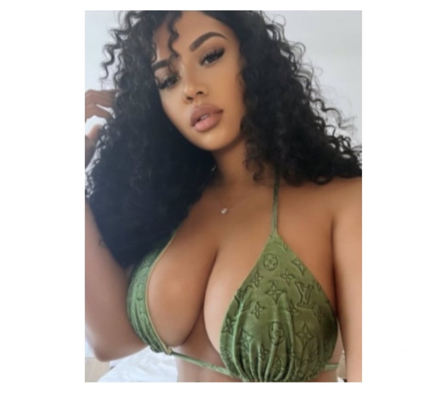 Escorts Greater Manchester Wigan - Photos for SEXY ANA🔥YOUR DREAM GIRL IS HERE 🇧🇷PARTY