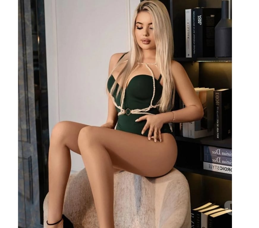 Escorts South East London Abbey Wood - South East London - Photos for 🔥❤️Rebbeca new in town party no rush 🔥❤️
