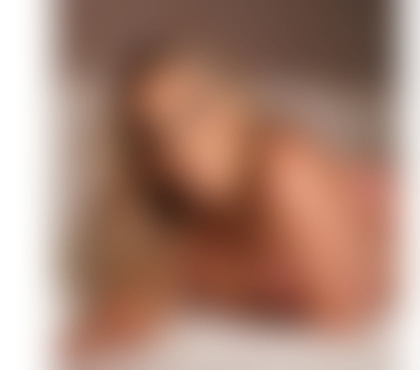  Escorts & Erotic Massage Woolwich South East London - Photos for 🥰Karina party 🎉girls new in town no rush 🥰
