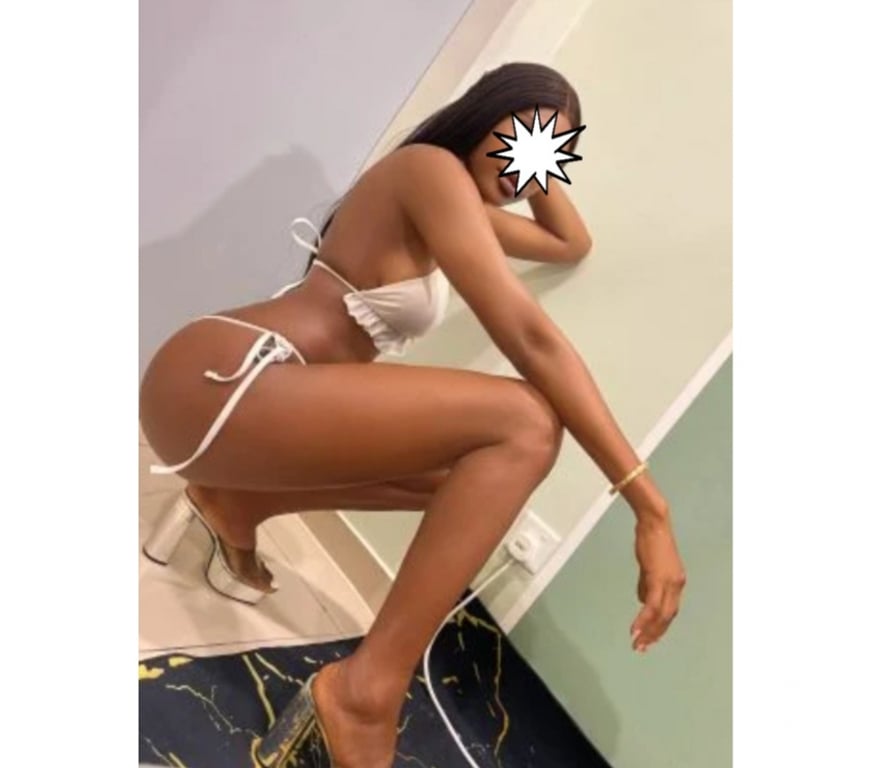 Escorts Kent Medway - Kent - Photos for New in Town,,,❤️💕 natural body 🎉 party no rush