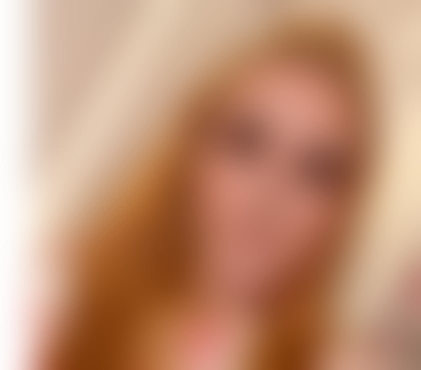  Escorts & Erotic Massage Manchester City Centre Manchester - Photos for 21 Year Old British girl Available Now!