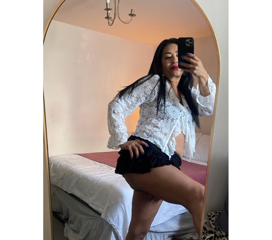 Escorts South West London Wimbledon - South West London - Photos for STUNNING BRAZILIAN LAYLA BIG ASS🍑👅🔥