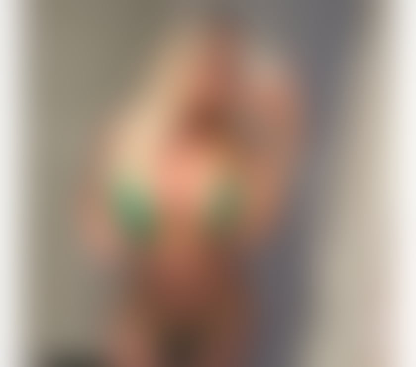  Escorts Colindale North West London - Photos for beatifull party 🍭MADELLIN