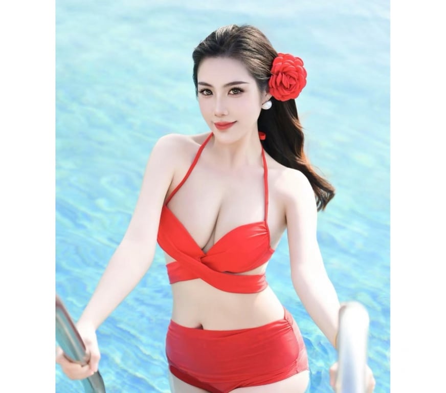 Escorts South East London East Croydon (Tramlink) Station - South East London - Photos for ✨ Elegant Asian Temptation in London – VIP Only ✨