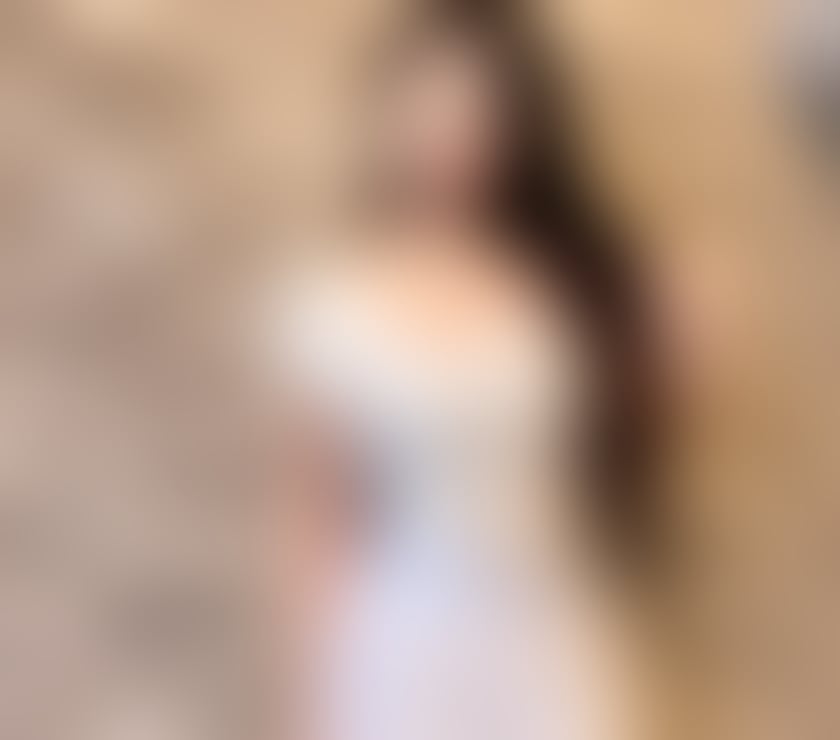 Escorts and Massages Wigan Town Centre Wigan - Photos for 🌙 Quiet Mystery & Midnight Charm 🖤