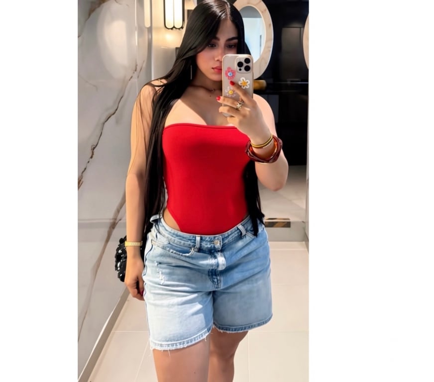 Escorts East London Homerton - East London - Photos for Elegance with a Hint of Desire