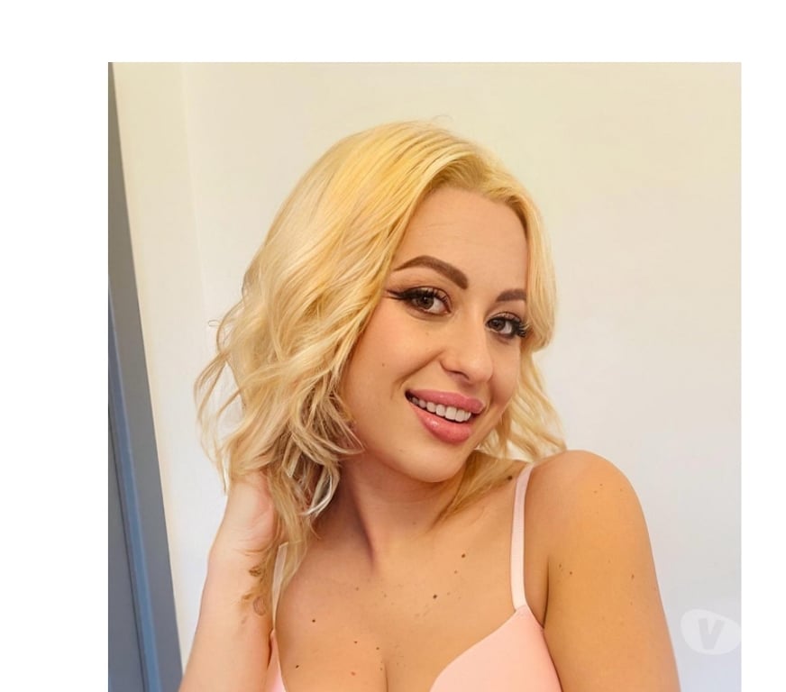 Escorts North West London Kilburn - North West London - Photos for 🩷🩷Sweet Mia🩷🩷