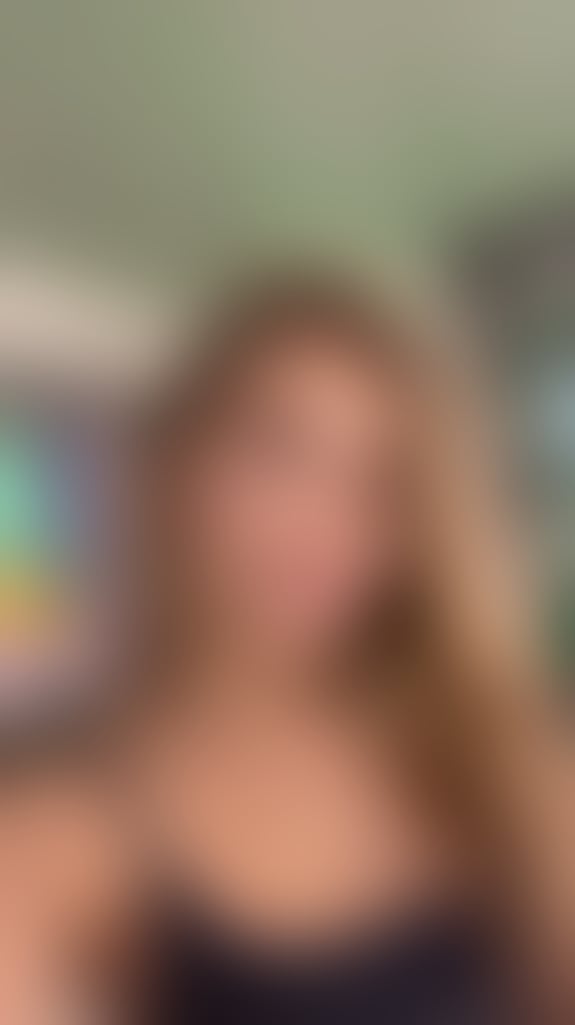 Escorts East London Canary Wharf Station - East London - 