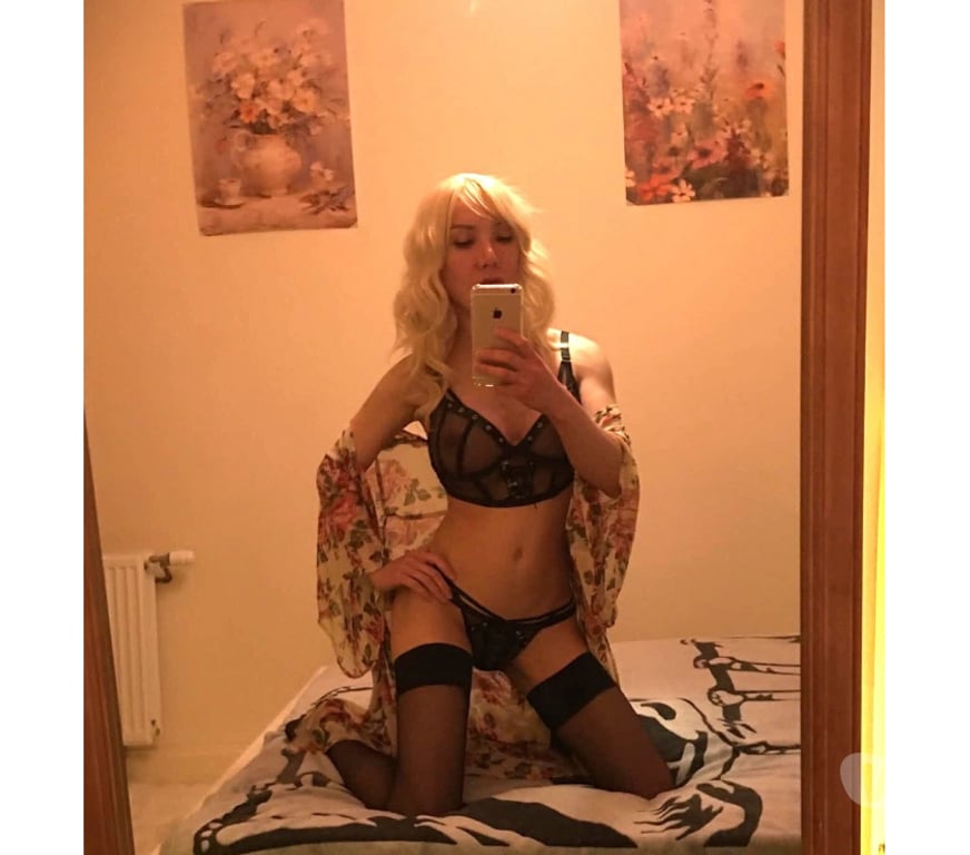 Escorts Edinburgh Edinburgh - Edinburgh - Photos for Ladyboy Ts Rose Relaxation & Many more in Edinburgh.