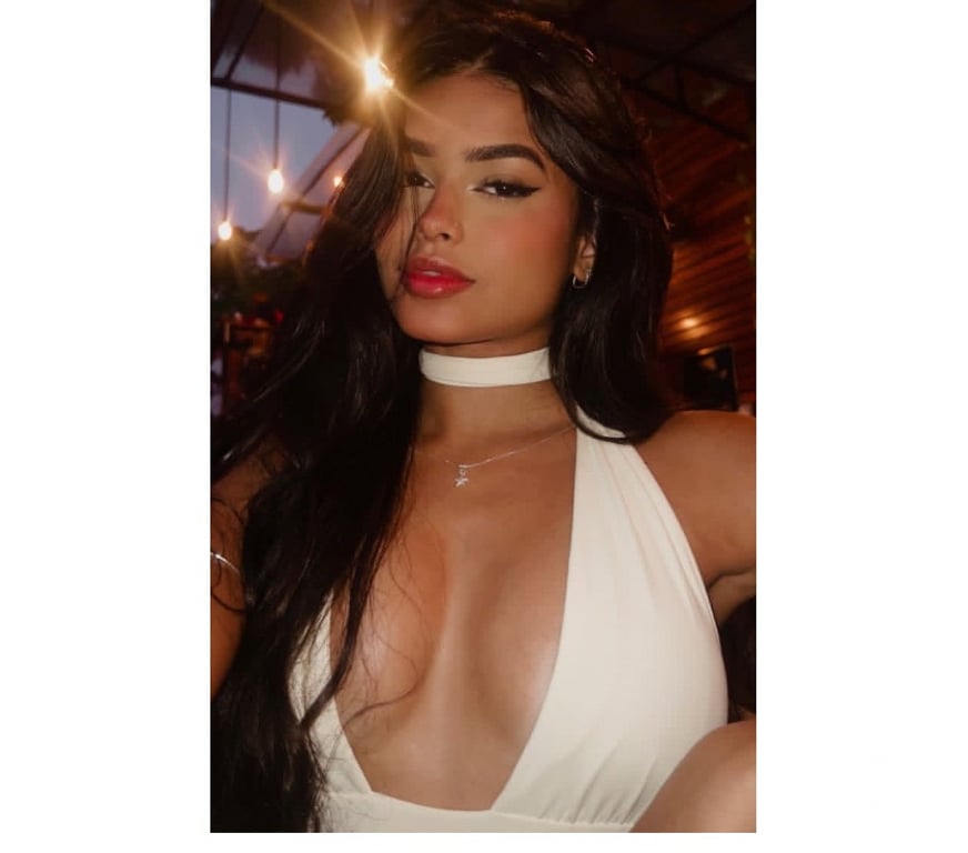 Escorts East London Plaistow - East London - Photos for Angela NEW BRAZILIAN🇧🇷❤️‍🔥 PARTY GIRL 🍾