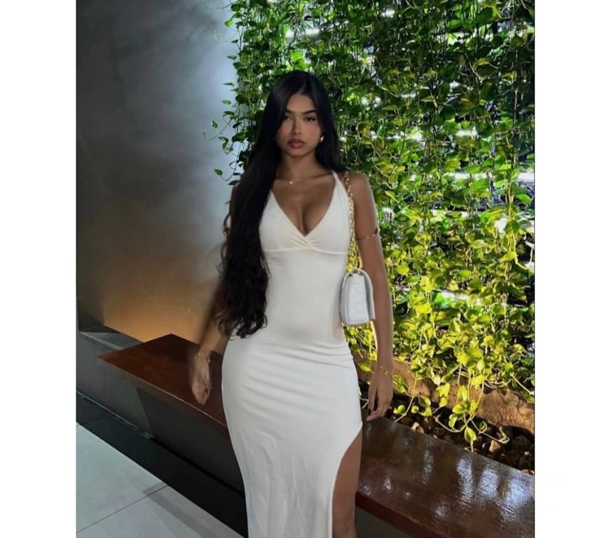 Escorts East London Plaistow - East London - Photos for Angela NEW BRAZILIAN🇧🇷❤️‍🔥 PARTY GIRL 🍾