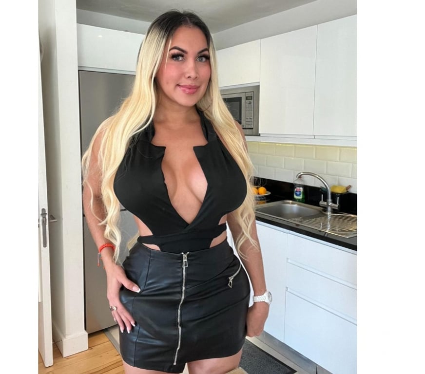Escorts East London Limehouse - East London - Photos for STUNNING Blonde TRANS🍆🍑💋OWO-DOMINATION-TOYS