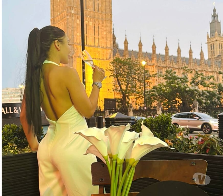 Escorts Devon Exeter - Photos for Asian fitness girl, just passing through for a week.