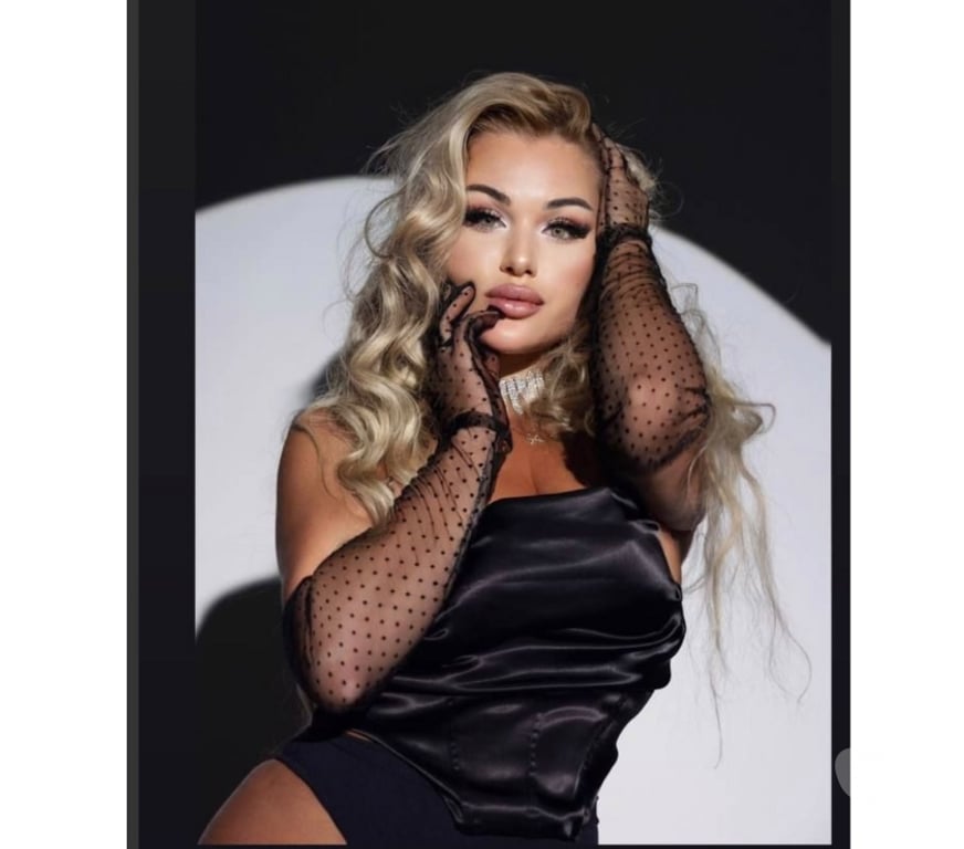 Escorts East London Plaistow Station - East London - Photos for Karen ☄️☄️new in town