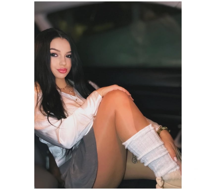 Escorts Devon Torbay - Photos for Ruthless Dominant Queen