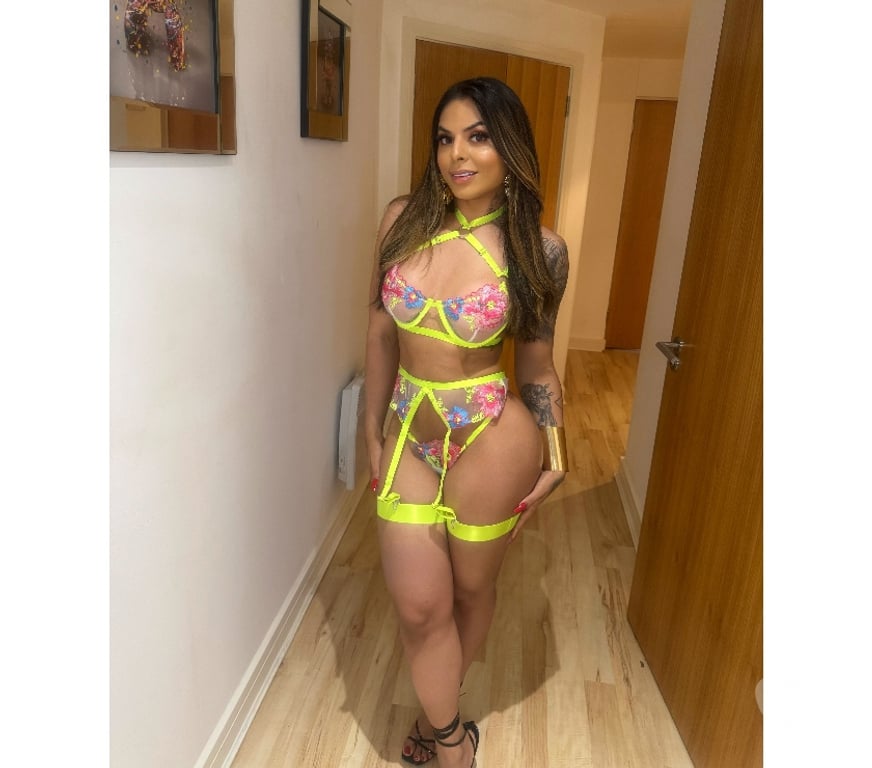 Trans Escorts Edinburgh Edinburgh Old Town - Edinburgh - Photos for TS EMILY - TOP NUMBER 01