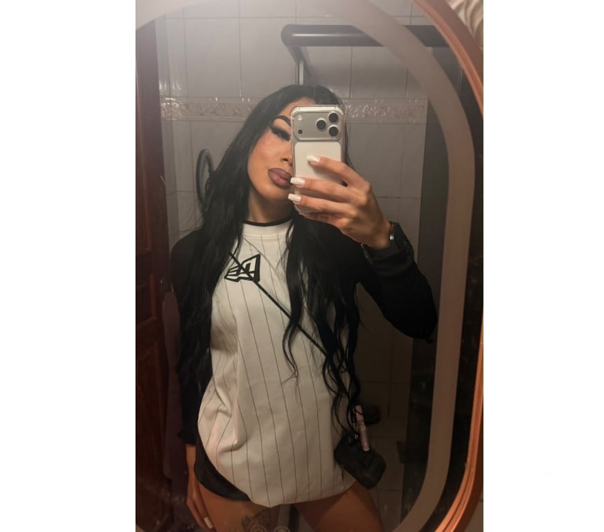 Trans Escorts Lancashire Burnley - Photos for JENIFFER BRAZILIAN🇧🇷🔥HUNG🔥🥳PARTY🥳