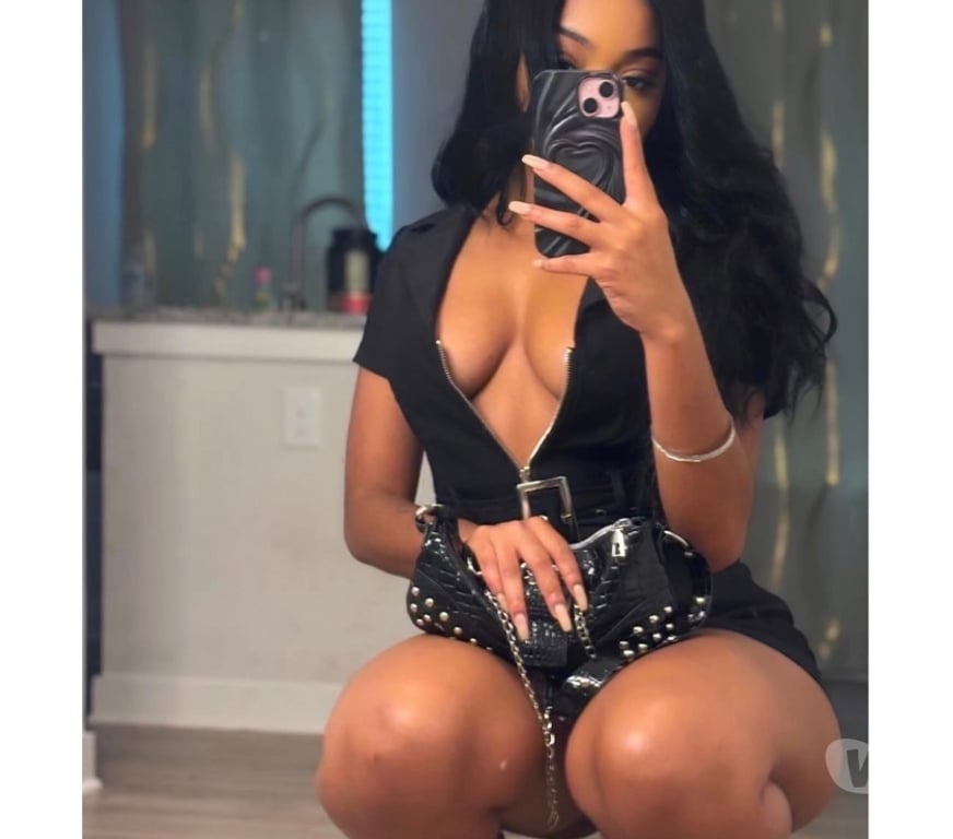 Escorts West Yorkshire Leeds - Photos for Sexy💋hot new city 💋🥰OWO💋party