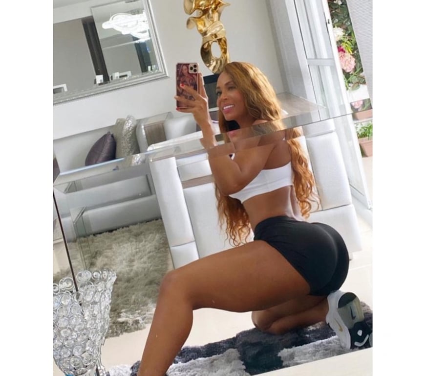 Escorts West Midlands Dudley - Photos for Sweet cherry 🍒