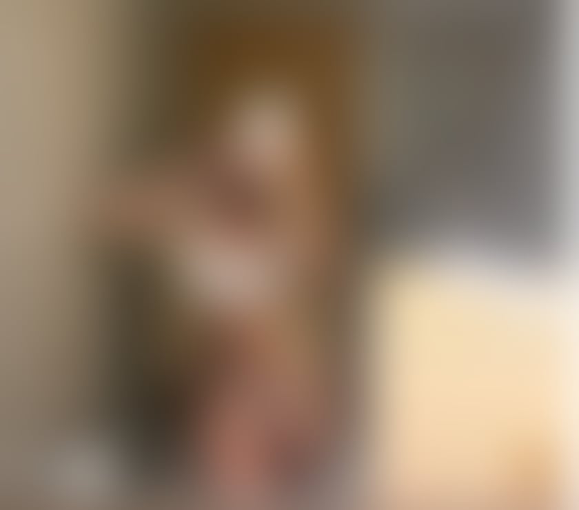 Escorts South East London Lewisham - Photos for 🔥BIA BLOND PARTY BRAZILIAN 🇧🇷🔥OWO&CIM