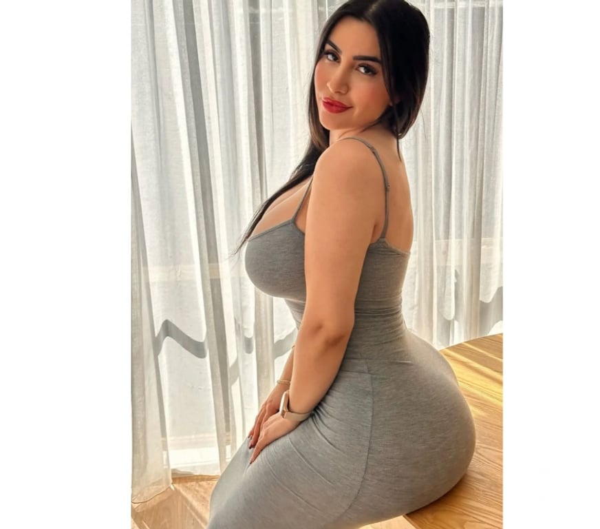 Escorts Lancashire Preston - Photos for Luna hot Colombian🥳🥳best experience not rush