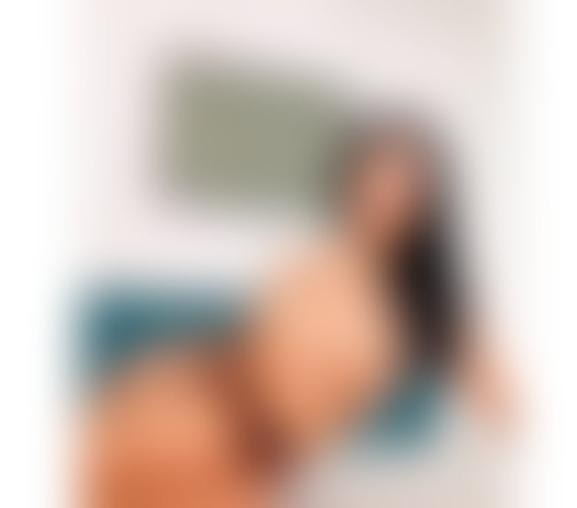 Escorts and Massages Blackpool Town Centre Blackpool - Photos for Evelin🌸available✅now incall&outcall🌺🍾