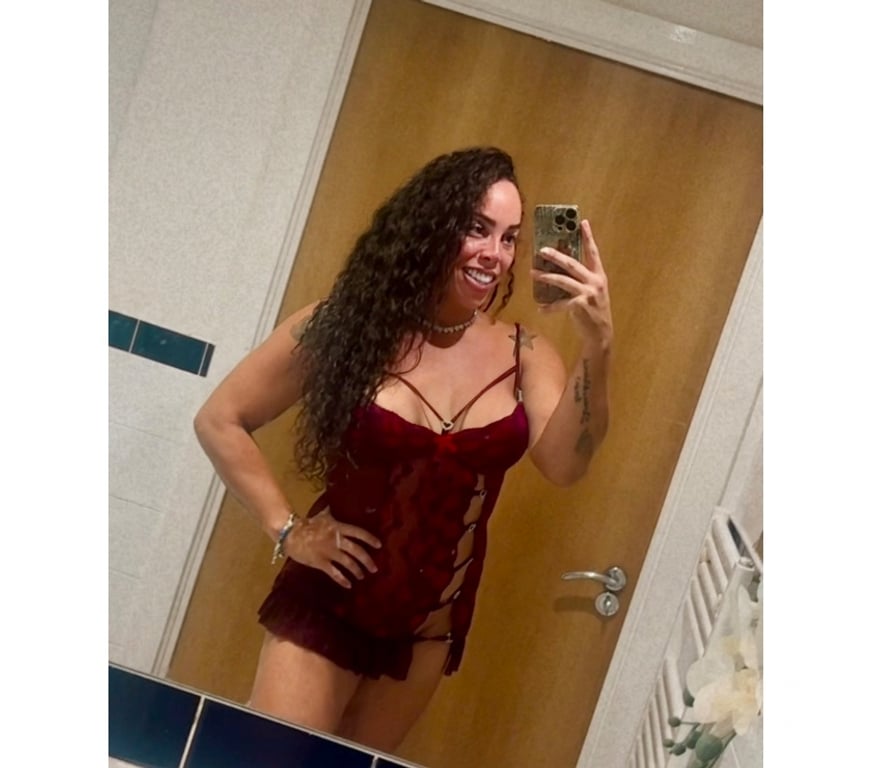 Trans Escorts Greater Manchester Manchester - Photos for Lary Gama Beazilian