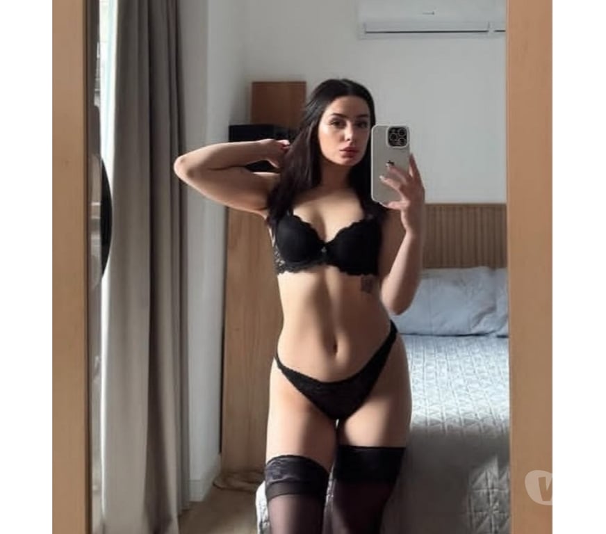 Escorts South West London Kingston upon Thames - Photos for 💖Sophisticated Companion – Discreet & Unforgettable ✨